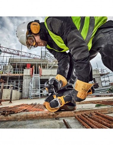 Dewalt Kit 7 Werkzeuge + 3 Bat 5ah + DCB1104 Ladegerät + 4xTstak VI Kit DCK780P3