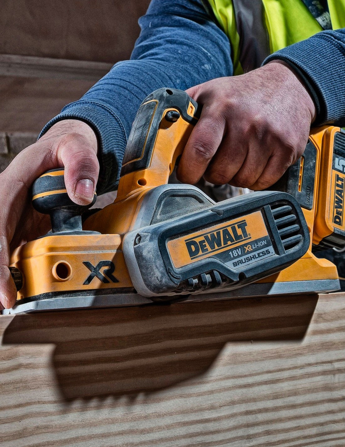 Dewalt Kit 7 Werkzeuge + 3 Bat 5ah + DCB1104 Ladegerät + 4xTstak VI Kit DCK780P3