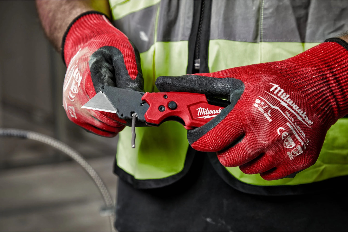 Fastback Milwaukee 6-in-1-Klappmesser