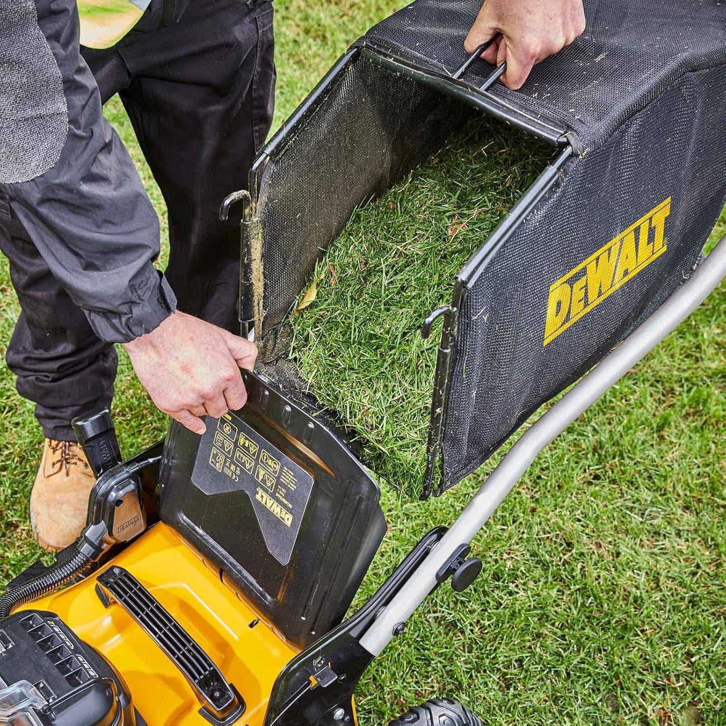 Dewalt DCMW564N Bürstenloser Rasenmäher XR 2x18V 48cm