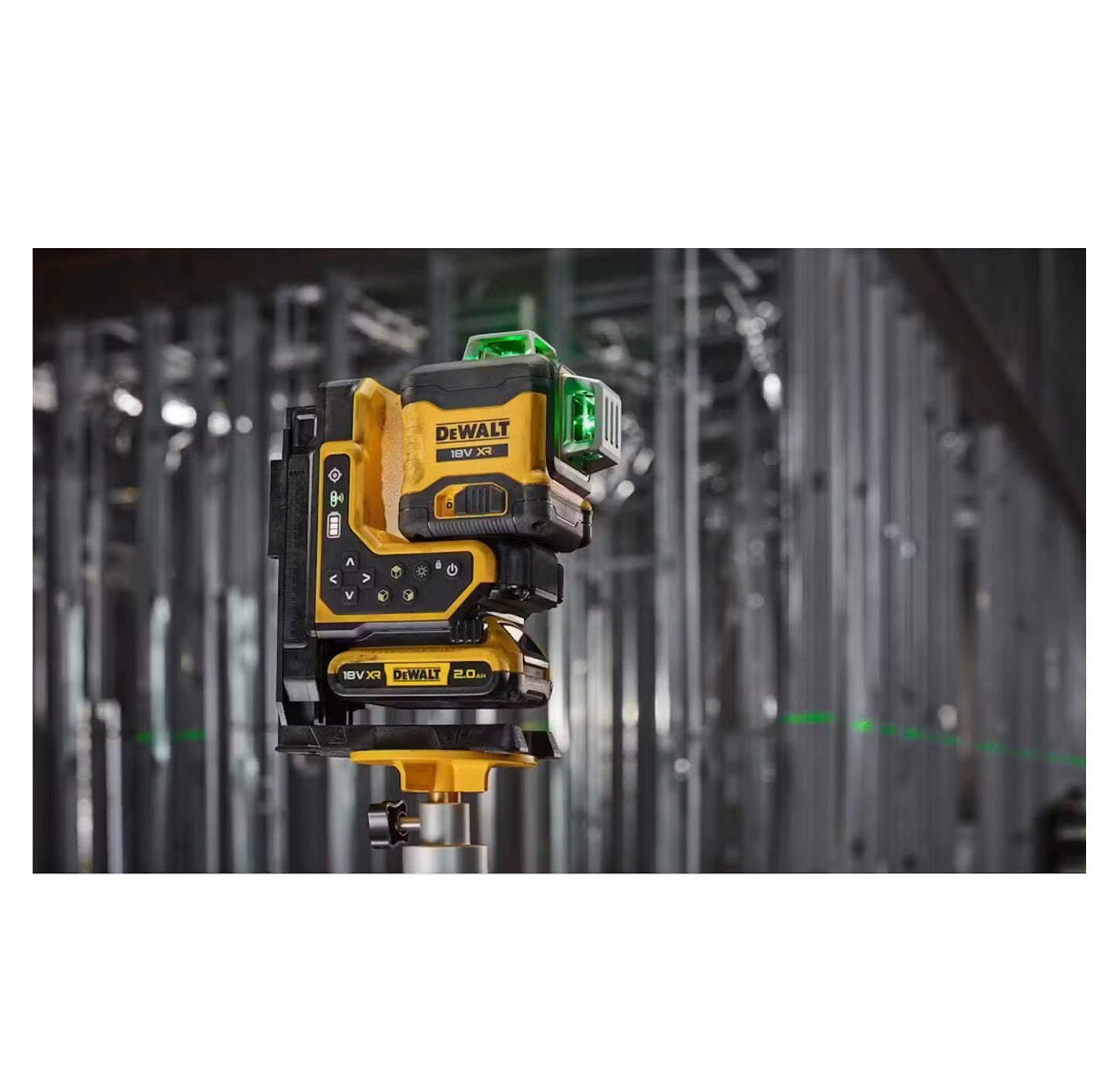 Selbstnivellierender Lasergrün mit Fernbedienung, 3 Linien, 360º XR 18 V + Akku 2 Ah + Ladegerät Dewalt DCLE34035D1