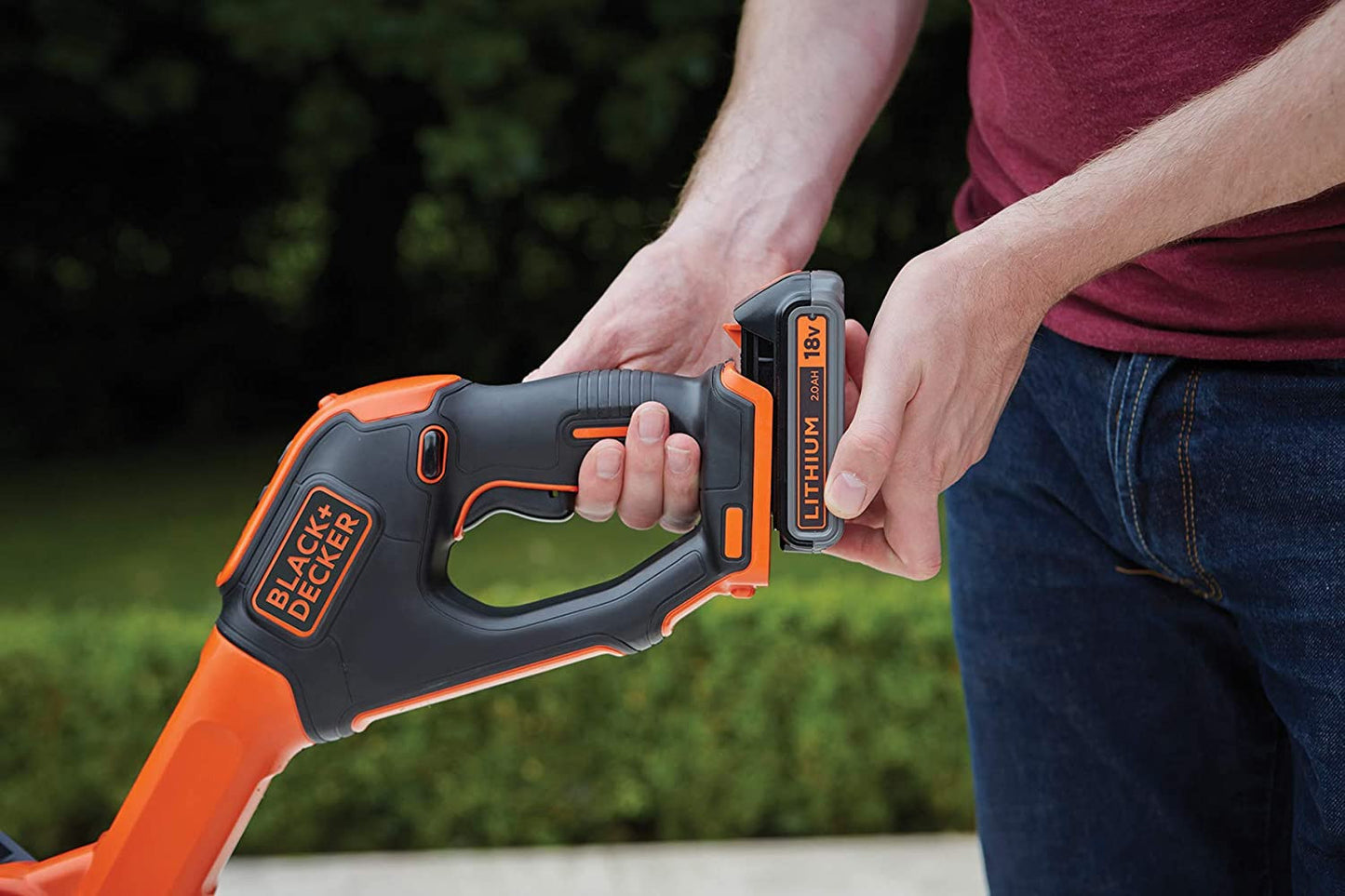 Desbrozadora de batería 18V Black&Decker STC1820PC 28cm 2Ah BLACK + DECKER - 3