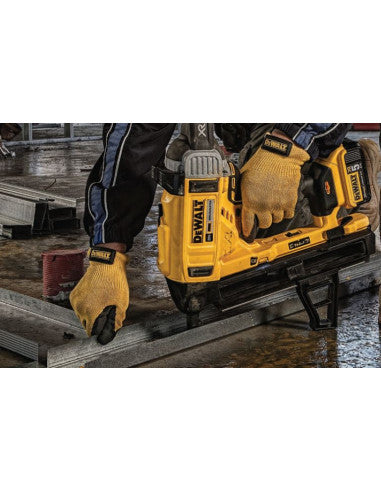 Dewalt DCN890P2 18-V-Akku-Beton- und Stahlnagler-Kombination + 5.025 20-mm-Nägel