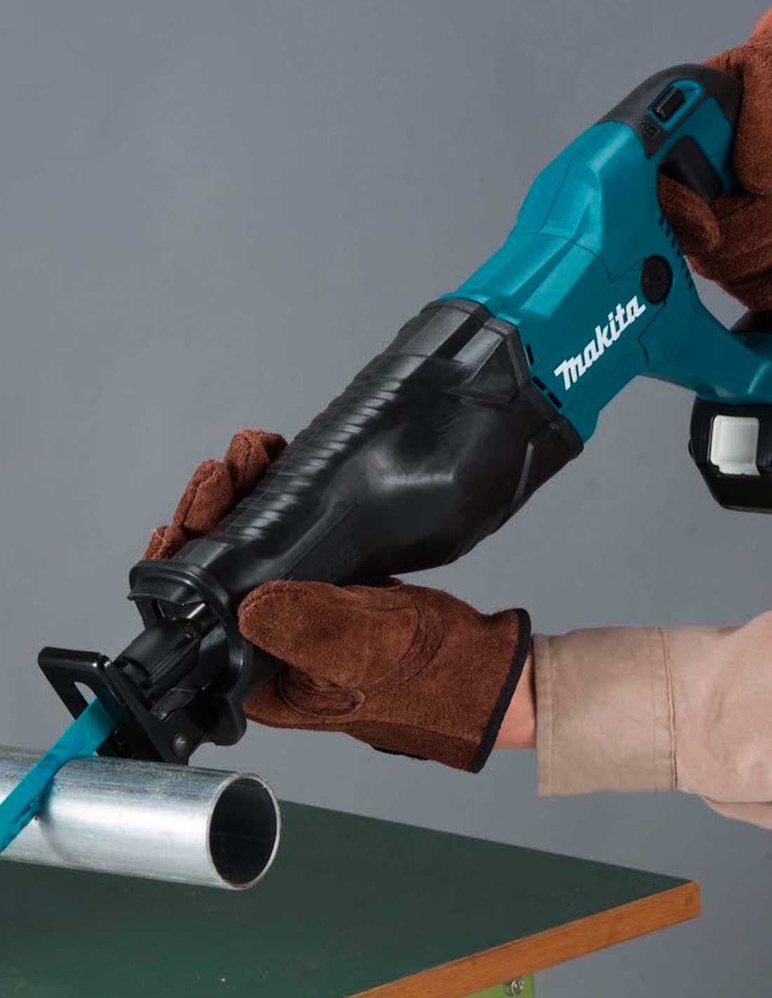 Kit Makita DHP486 Bohrhammer + DJR186 Säbelsäge + 2bat 5Ah + Ladegerät + LXT600 DLX2486BL2 Tasche