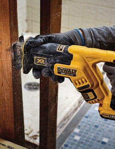 Dewalt Kit 8 Werkzeuge + 3 Bat 5ah + DCB115 Ladegerät + 4xTstak VI Kit DCK867P3