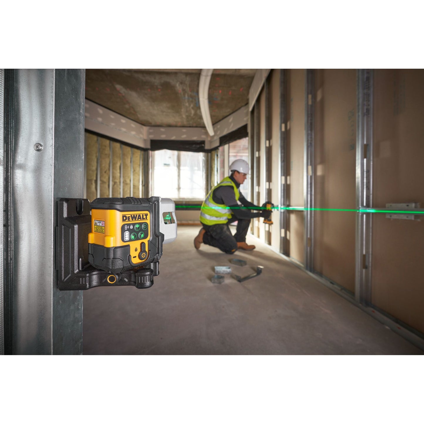 Selbstnivellierender Lasergrün USB-C mit 3 Linien 180º Dewalt DCLE14301GB