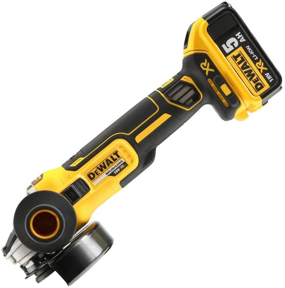 18-V-XR-Bürstenloser 125-mm-Schleifer mit 2 5-Ah-Batterien und Dewalt DCG405P2-Koffer