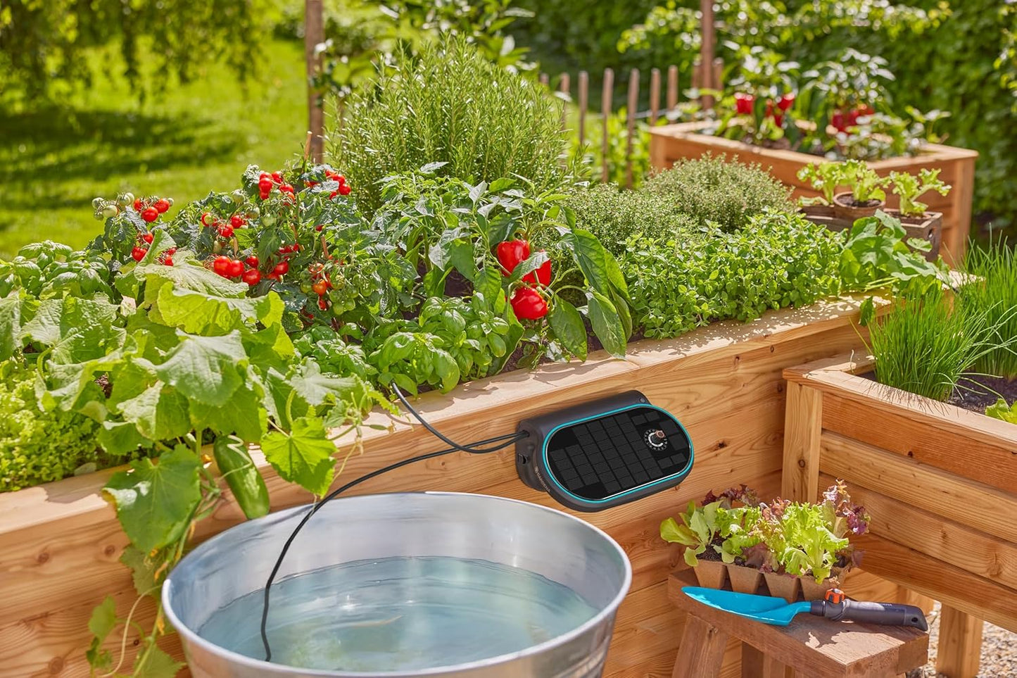AquaBloom L Automatisches solarbetriebenes Bewässerungsset von Gardena 13330-20