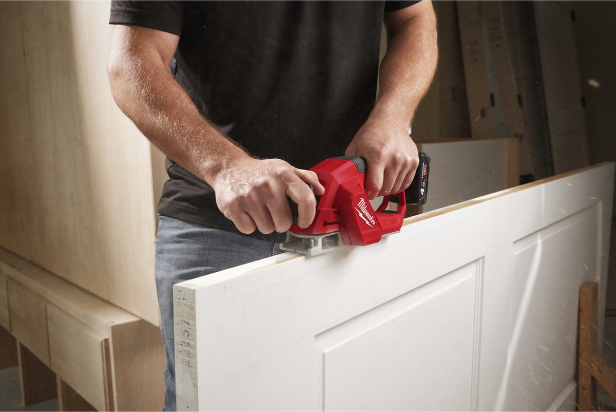Milwaukee M12 Kompaktbürste M12 BLP-0X