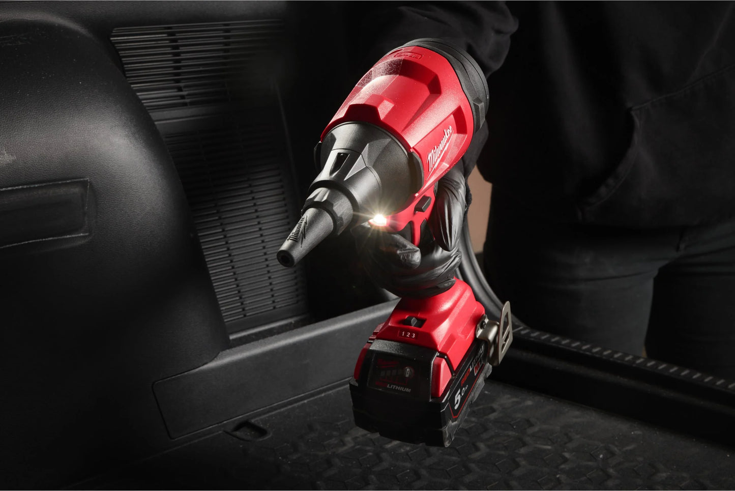 Milwaukee M18 Hochgeschwindigkeitsgebläse M18 BLHSB-0