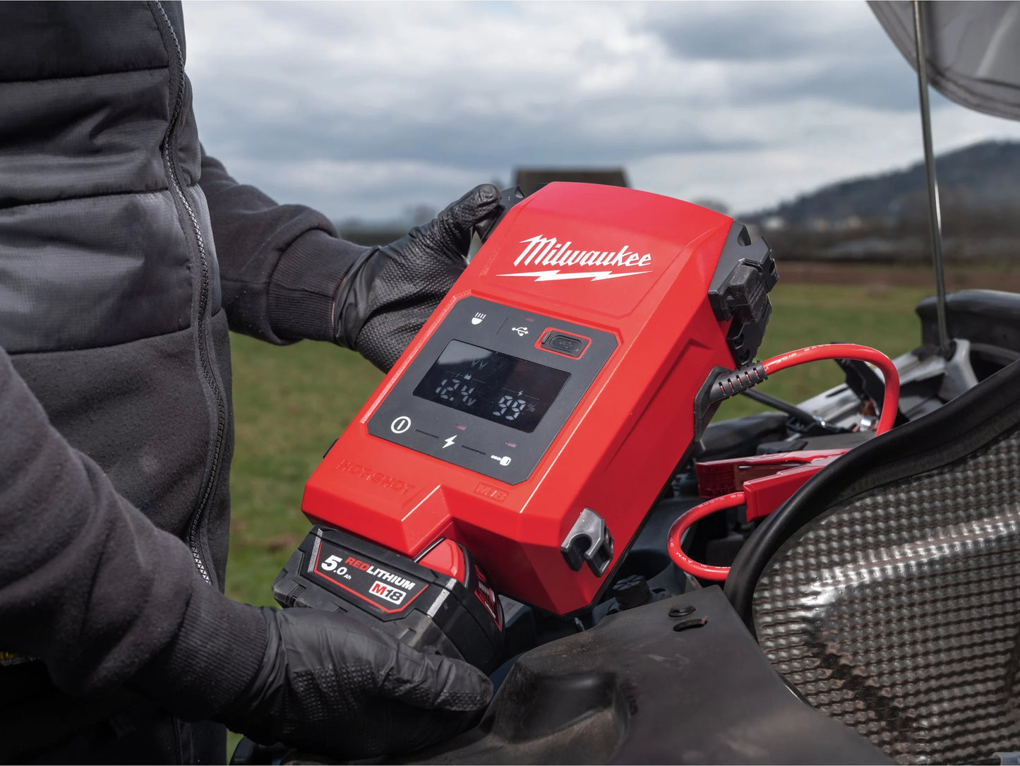 Arrancador para vehículo M18 2.000A Milwaukee