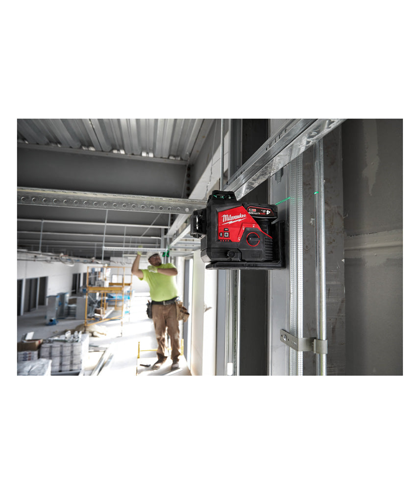 3-Linien-Lasernivellier grün M12 Akku + Ladegerät + Tragetasche Milwaukee M123PL-401C