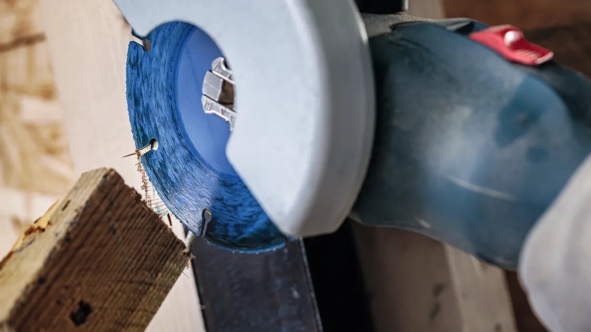 Bosch Expert Multi Material Hartmetall-Trennscheibe